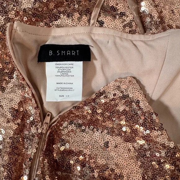 B. Smart Gold Sequin Asymmetrical Dress - Picture 5 of 7